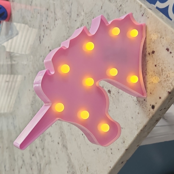 💫Bundle and save! Unicorn nightlight - Picture 3 of 5